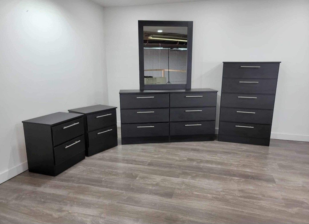 Dresser with Mirror + Chest + Two Nightstands ⚫️ Cómoda con Espejo + Gavetero + Dos Mesitas de Noche ⚫️!