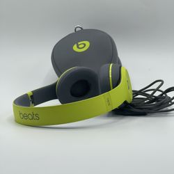Beats Solo Wireless Headphones 