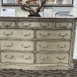 Habersham Biltmore Collection 9 Drawer Chest