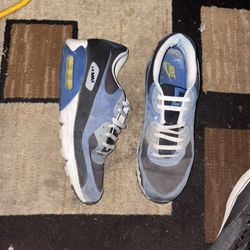 Men’s Shoes Size 12