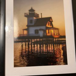 Roanoke River Lighthouse Photo