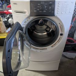 Kenmore Elite Washer And Gas Dryer Set with Pedestal