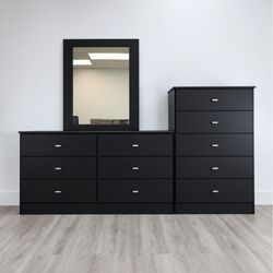 DRESSER WITH MIRROR AND CHEST  🆕️ 