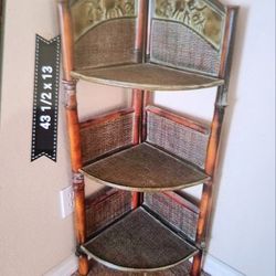 Metal/Bamboo Corner Shelf