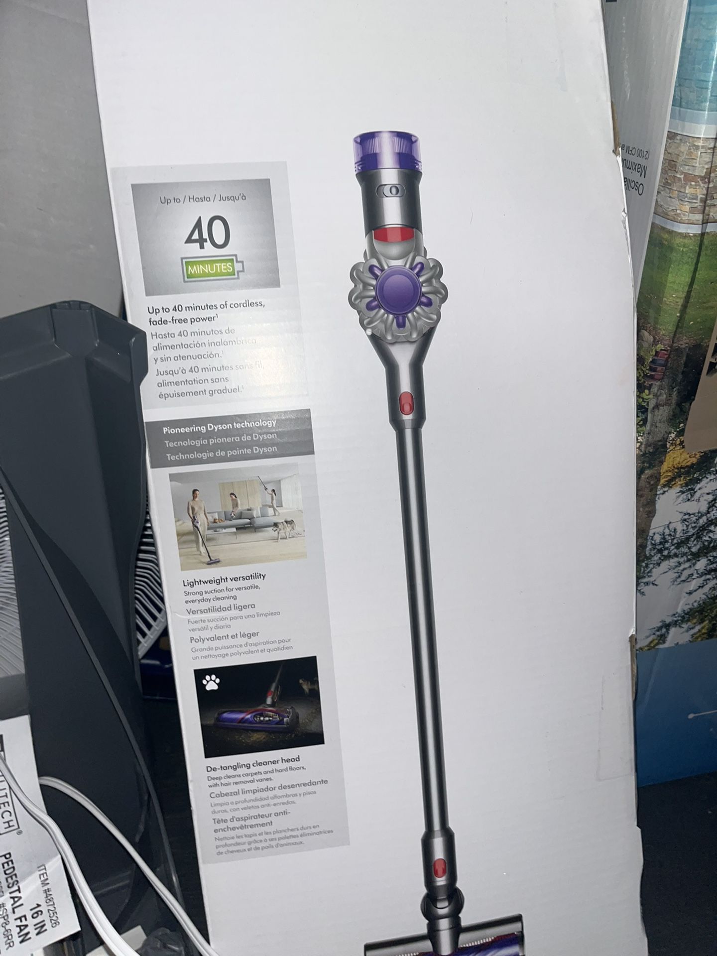 Dyson V8 Cordless Stick Vacuum 