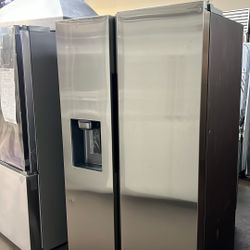 NEW OPEN BOX SAMSUNG STAINLESS STEEL SIDE BY SIDE REFRIGERATOR 