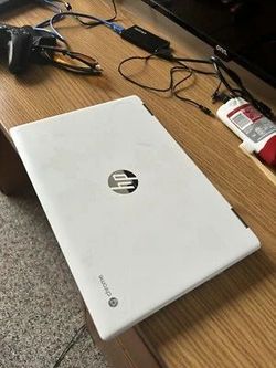 HP X360 14" TOUCHSCREEN 2IN1 LAPTOP / CHROMEBOOK