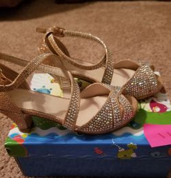 Girls 11-12 shoes