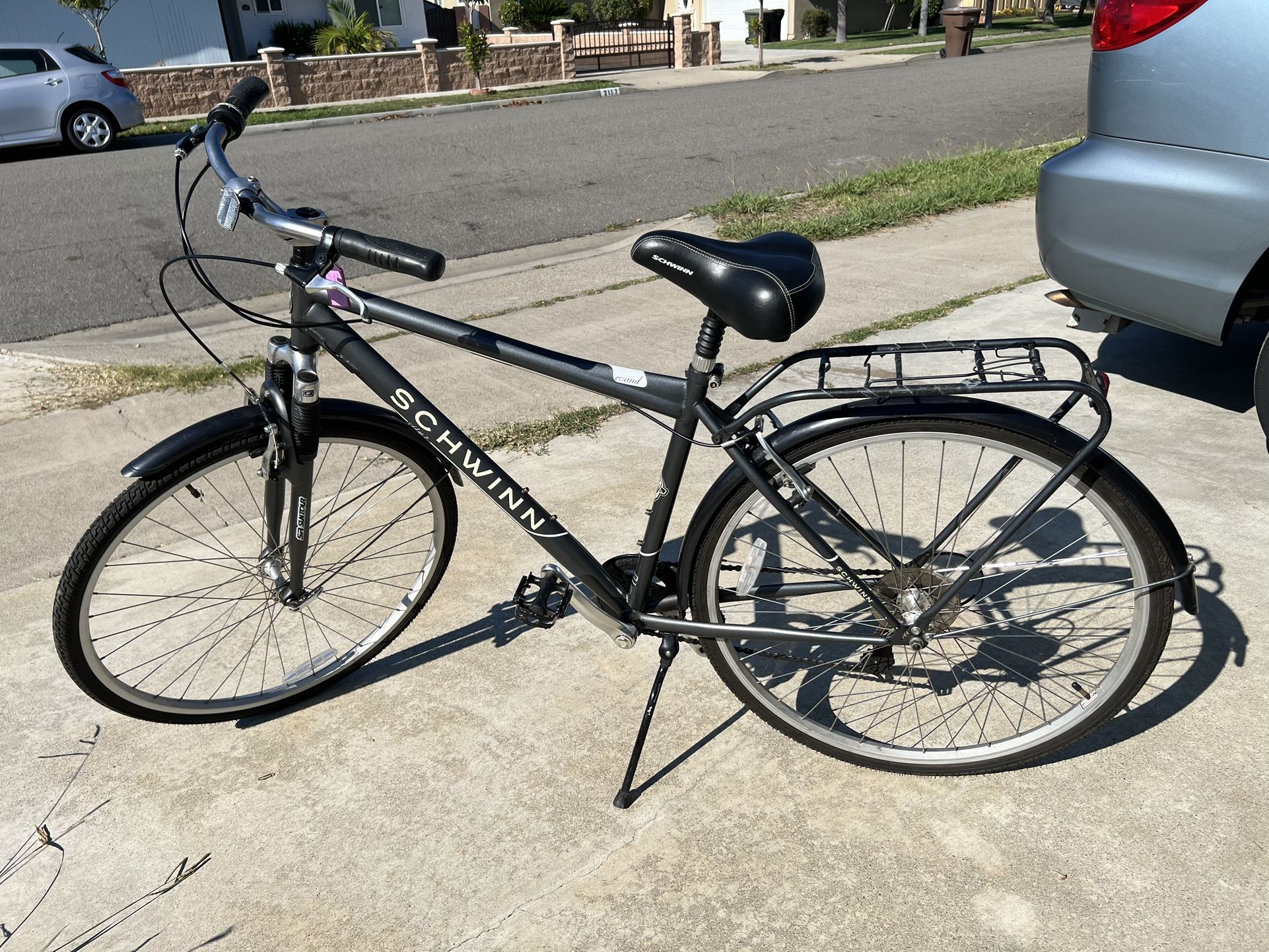 schwinn errand bicycle Regioneer 26" Blue Cruiser Bike Get ready for smooth rides with the Schwinn Regioneer Mens Hybrid Comfort Bike Errand Hybrid Schwinn City Errand