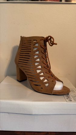Tan Heels