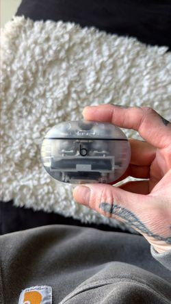 Beats + Studio Buds Transparent Charging Case