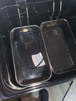 Double basket deep fryer