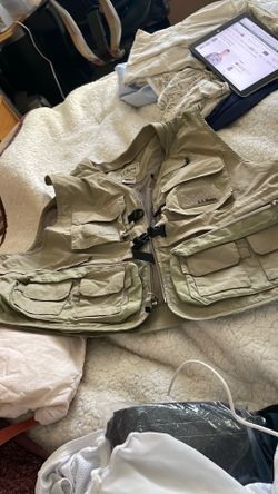Men’s Angler Fishing Vest  New XL