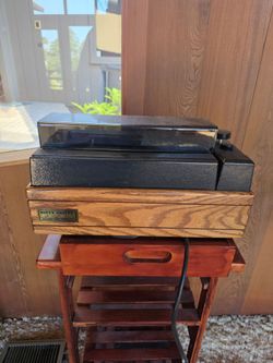 NITTY GRITTY MODEL 2.5Fi RECORD CLEANING