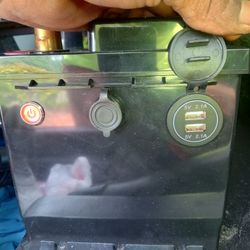 Battery Charger 
