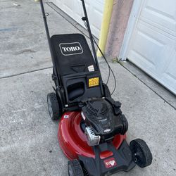 Lawn Mower Toro 21” Self Propelled 