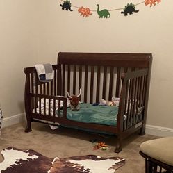 Crib 4-in-1 Convertible Greenguard Certified