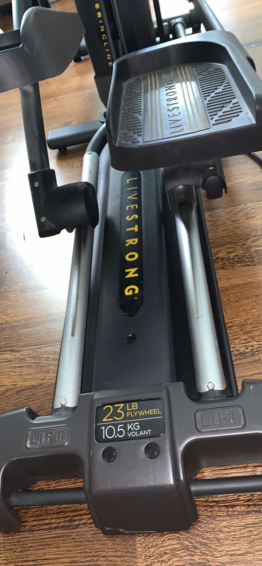 Digital Livestrong Elliptical for Sale in New Rochelle, New York OfferUp