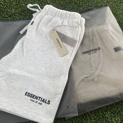 Essential Light Oat Shorts
