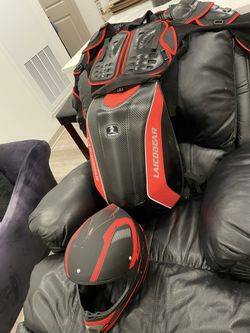 Motorcycle ‘Protective’ Gear (Color Matching/Compatible - ‘Red’) -> Mint/Newish Condition ⛑️ 