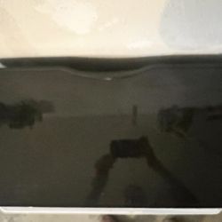 SAMSUNG DRAWER 27 In PEDESTAL $100