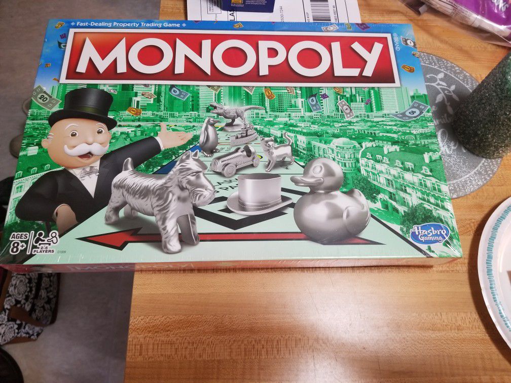 Pending Sale Brand new monopoly game