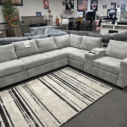 Gray Sofa Sectional w/ USP Outlet & Center Console