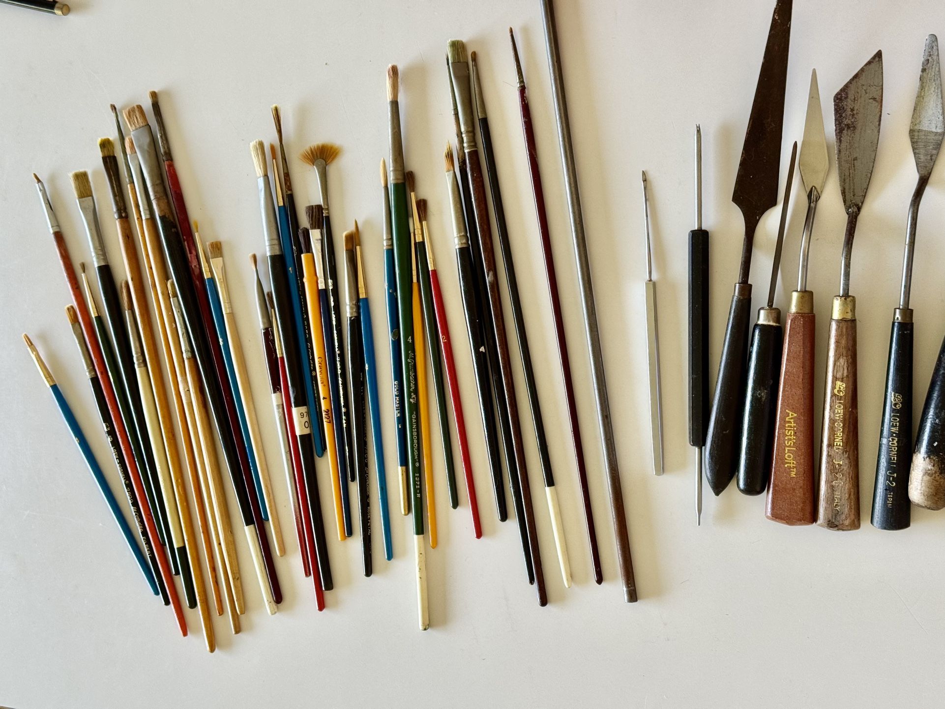 Art Supplies Paint Brushes, Spatulas Etc…