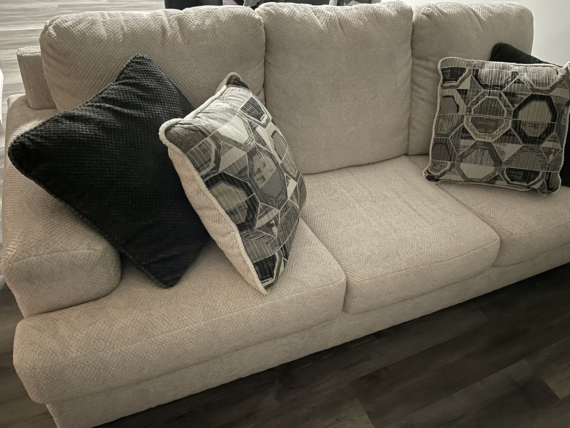 Comfy Living Room Sofa