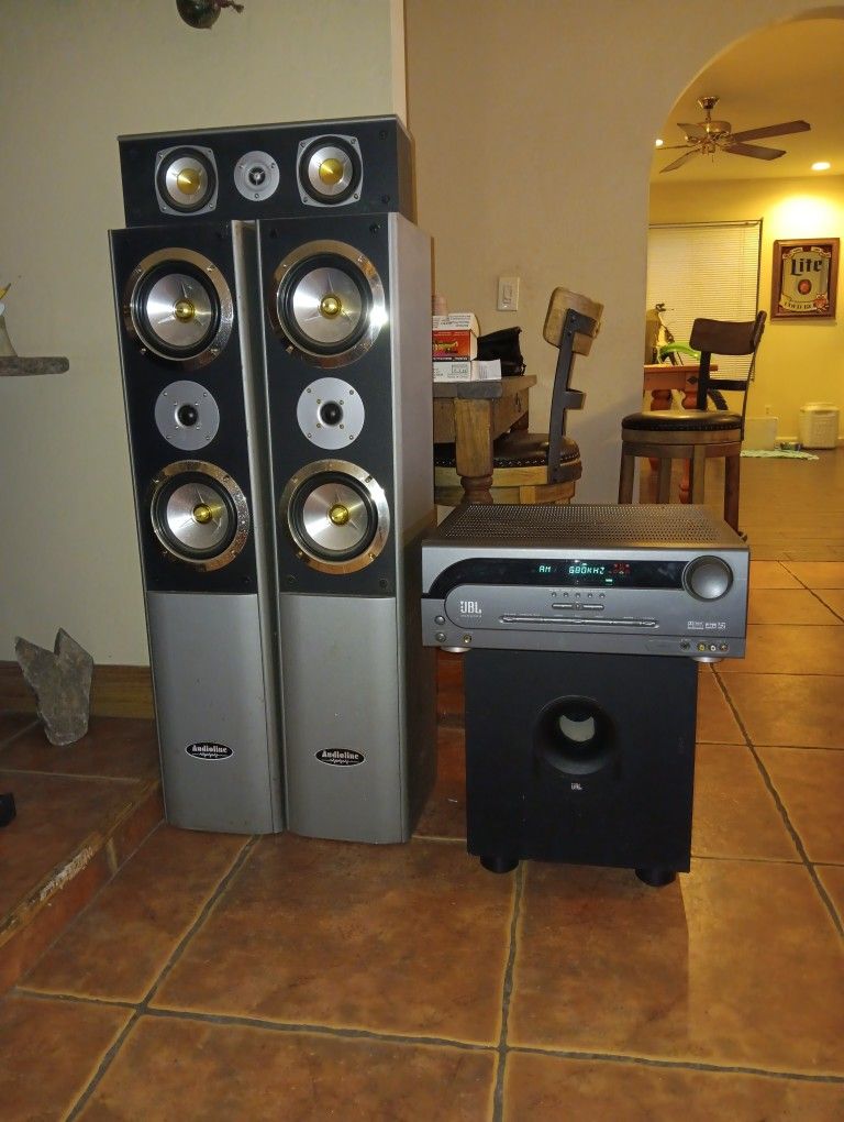 JBL stereo with audio line speakers