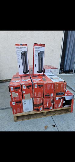 LASKO HEATERS ELECTRIC WITH REMOTE CONTROL ROTATE ECONOMIC ELECTRIC FOR FULL ROOM FOR ANY QUESTION TEXT ME PLEASE