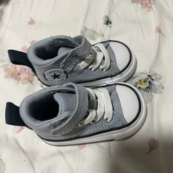 Baby Converse Size 2 