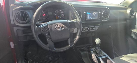 2017 toyota tacoma assess cab
