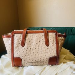 Dooney & Bourke Shopper Ostrich Embossed Leather In Taupe. Really Nice!!🎀