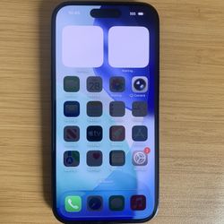 iPhone 15 128GB (Unlocked)