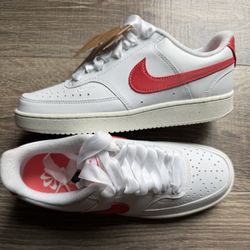 Nike Shoes Women’s Size 8 