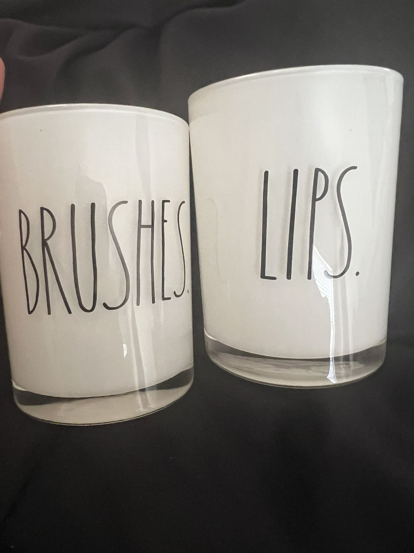 Rae Dumb Makeup Brush Holders