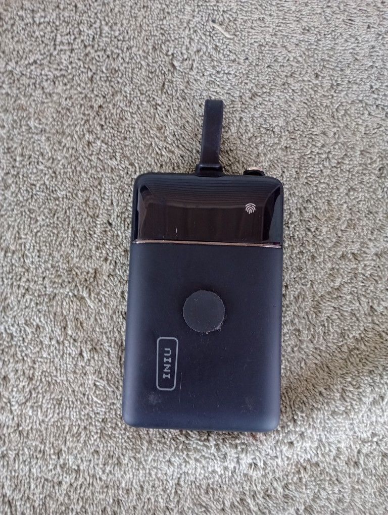 INIU BI-B2 Power Bank 10000mAh iPhone, Samsung S22, Android, Google, Universal