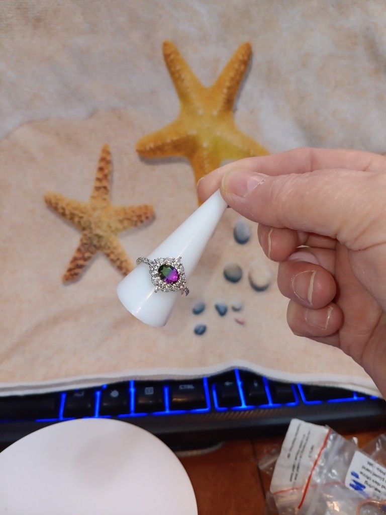 Size 10 Ring
