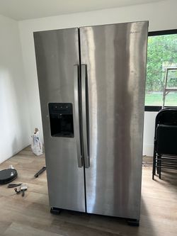 Amana refrigerator