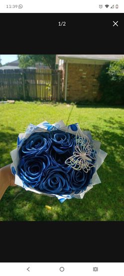 Ramo 💐 de liston muy bonito para cualquier ocasión Mándeme mensaje si tiene preguntas aga su pedido ahora