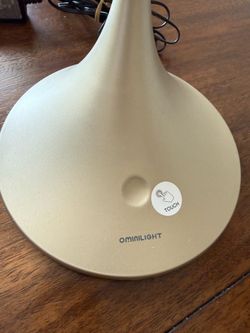 Ominilight Touch Lamp