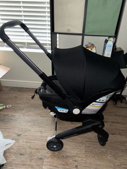 Evenflo shyft dualride stroller/carseat combo
