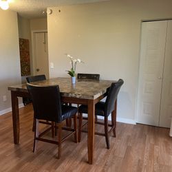 Bologna Marble Table & 4 Chairs