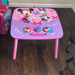 Minnie Mouse Desk