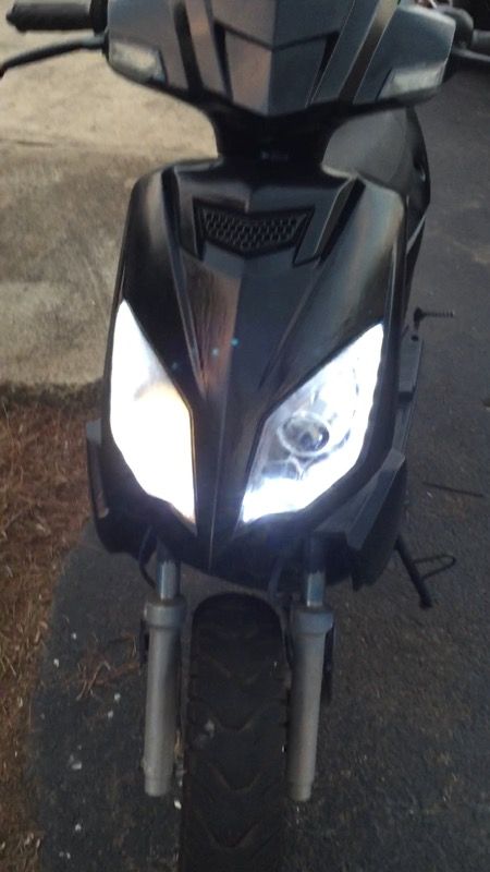 TaoTao thunder 100cc scooter