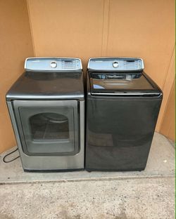 Samsung washer and dryer laundry set