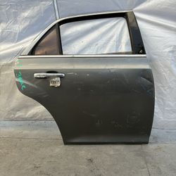 2013 Chrysler 300c Right Rear Door 