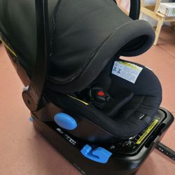 Clek LIING infant Car Seat With Base 