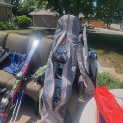Skis and snowboards
